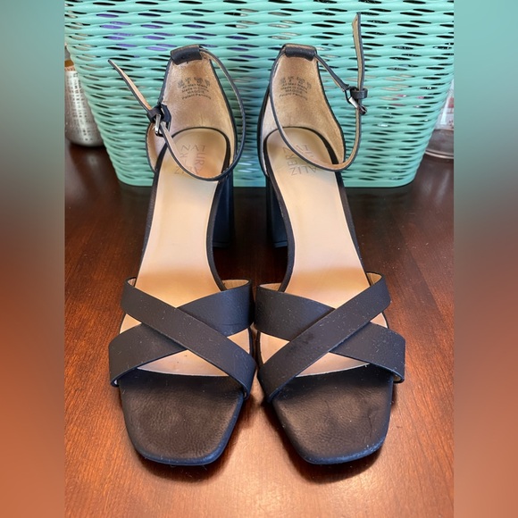 DV Dolce Vita Women's Maggie Heeled Sandal - Picture 2 of 10